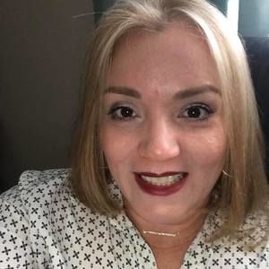 Meet your Posher, Carmen lydia